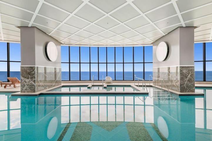 Sea View Beachfront Apartment In Surfers Gold Coast Eksteriør bilde
