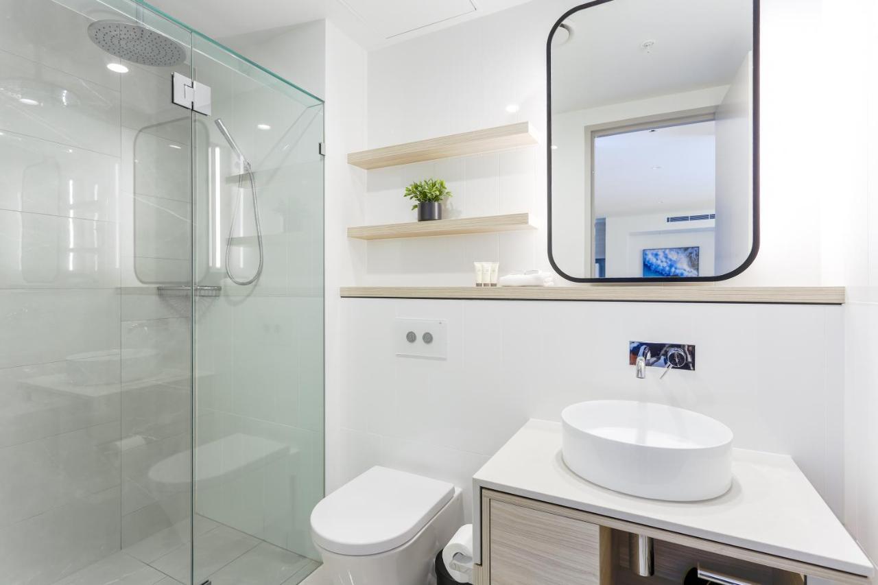 Sea View Beachfront Apartment In Surfers Gold Coast Eksteriør bilde